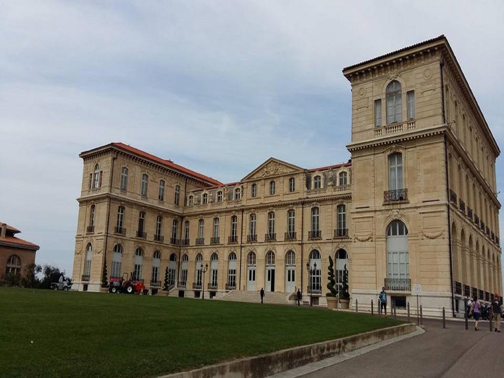 Music Hotel Marseille Bagian luar foto